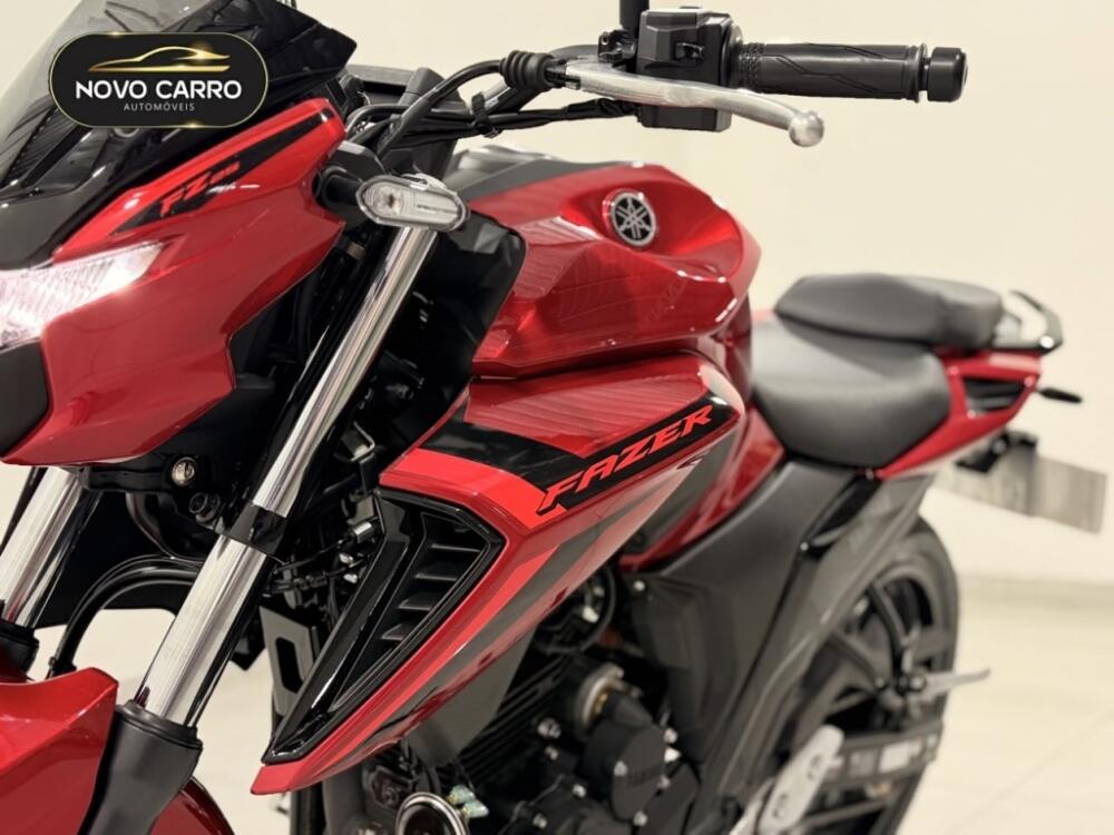 Yamaha FAZER FZ25