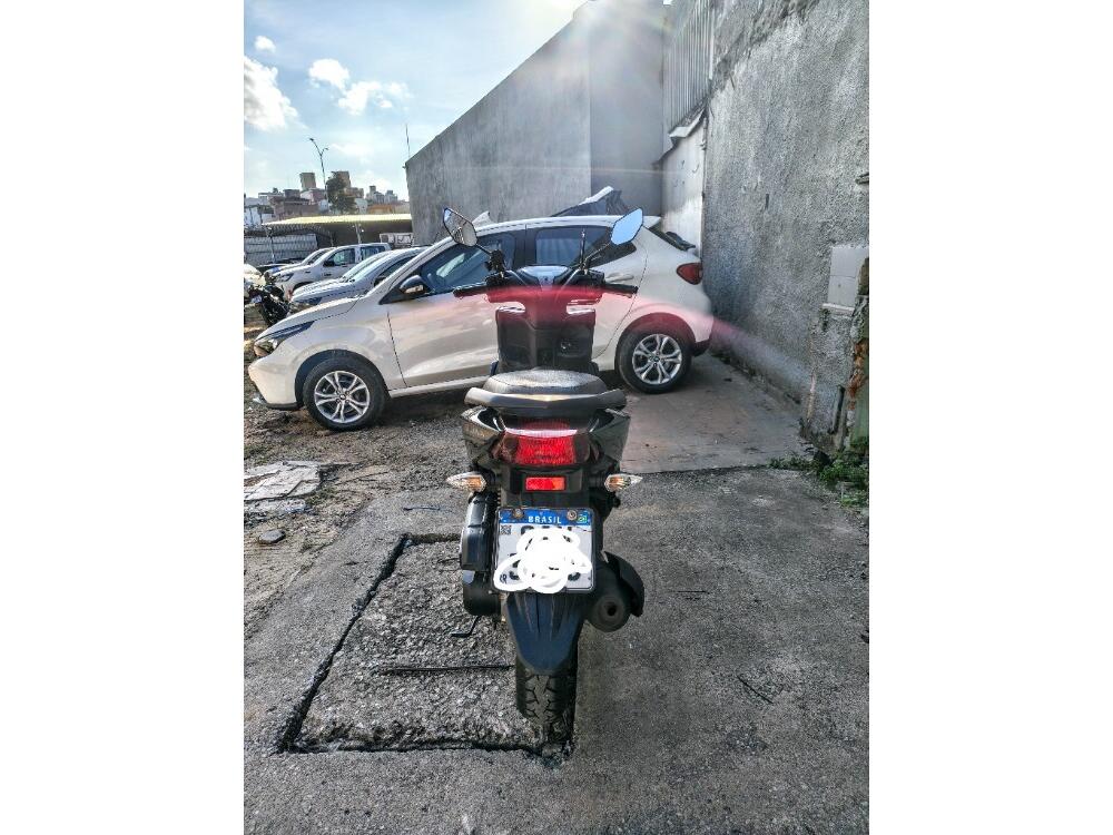 Yamaha Fluo 125