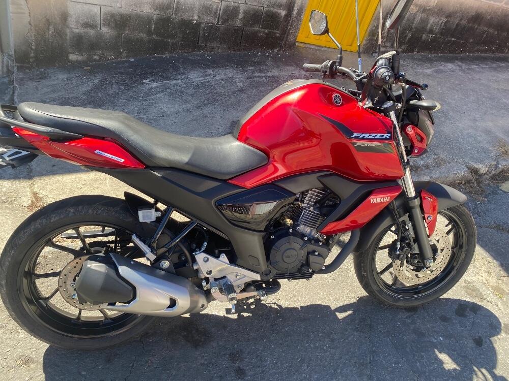 Yamaha FAZER FZ15