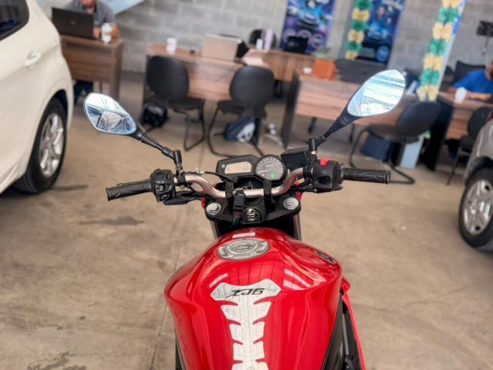 Yamaha XJ6 F