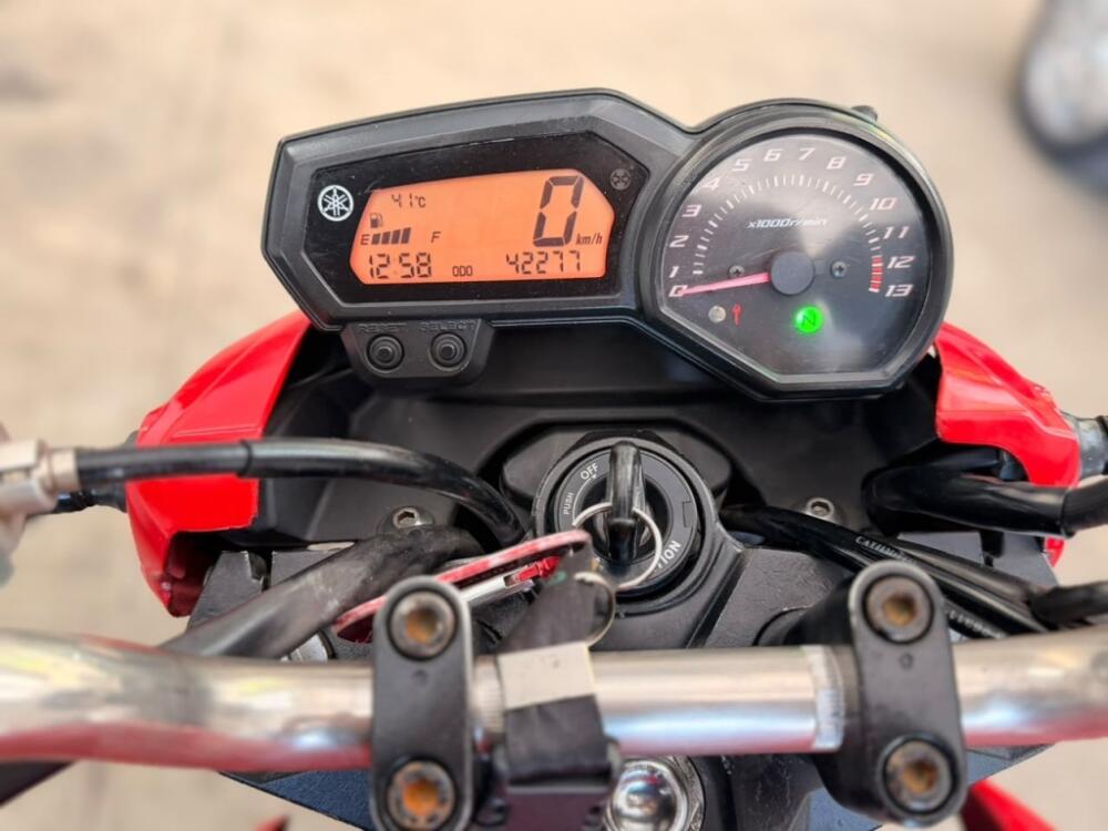 Yamaha XJ6 F
