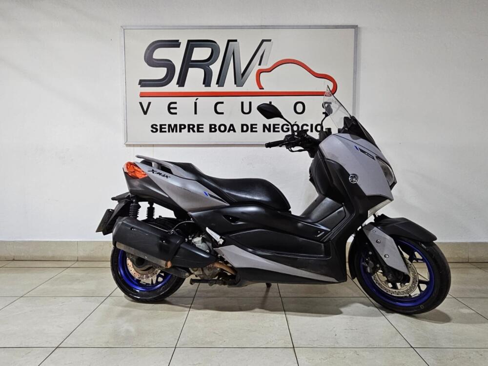 Yamaha XMax