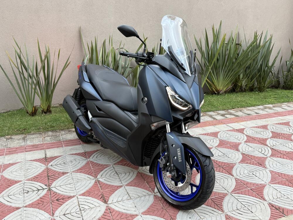 Yamaha XMax