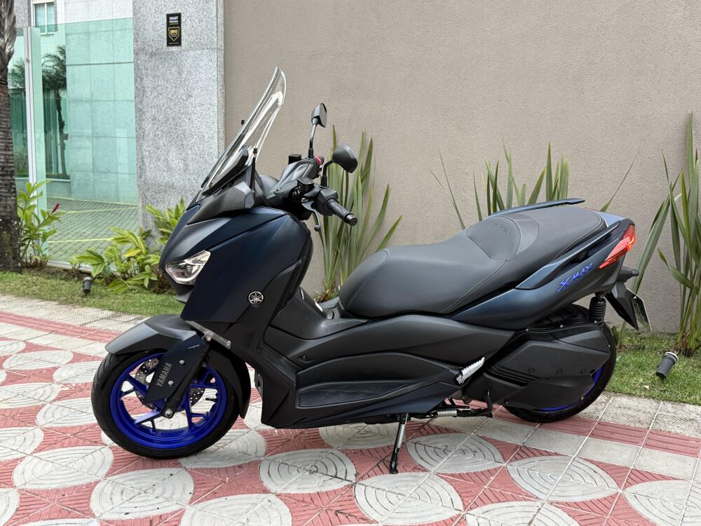 Yamaha XMax