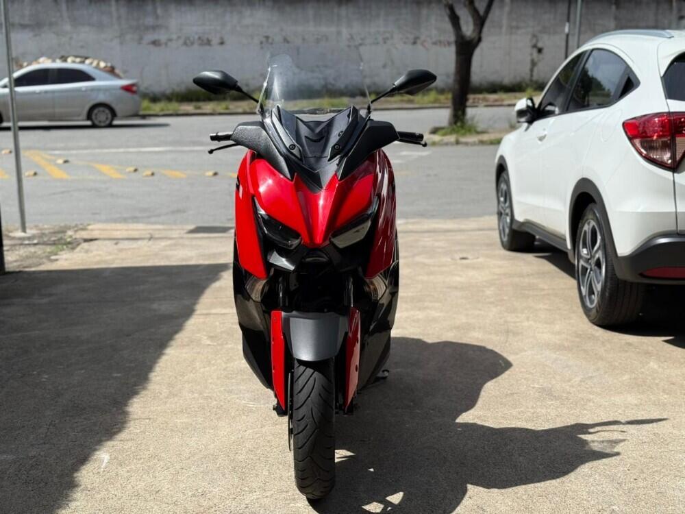 Yamaha XMax