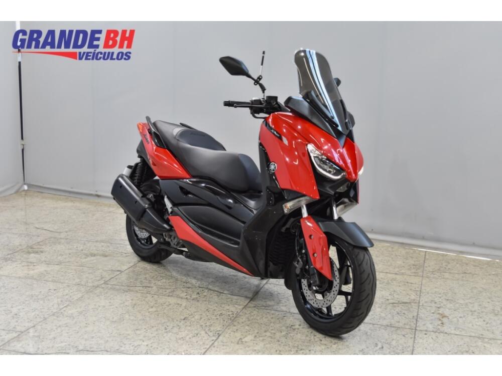 Yamaha XMax