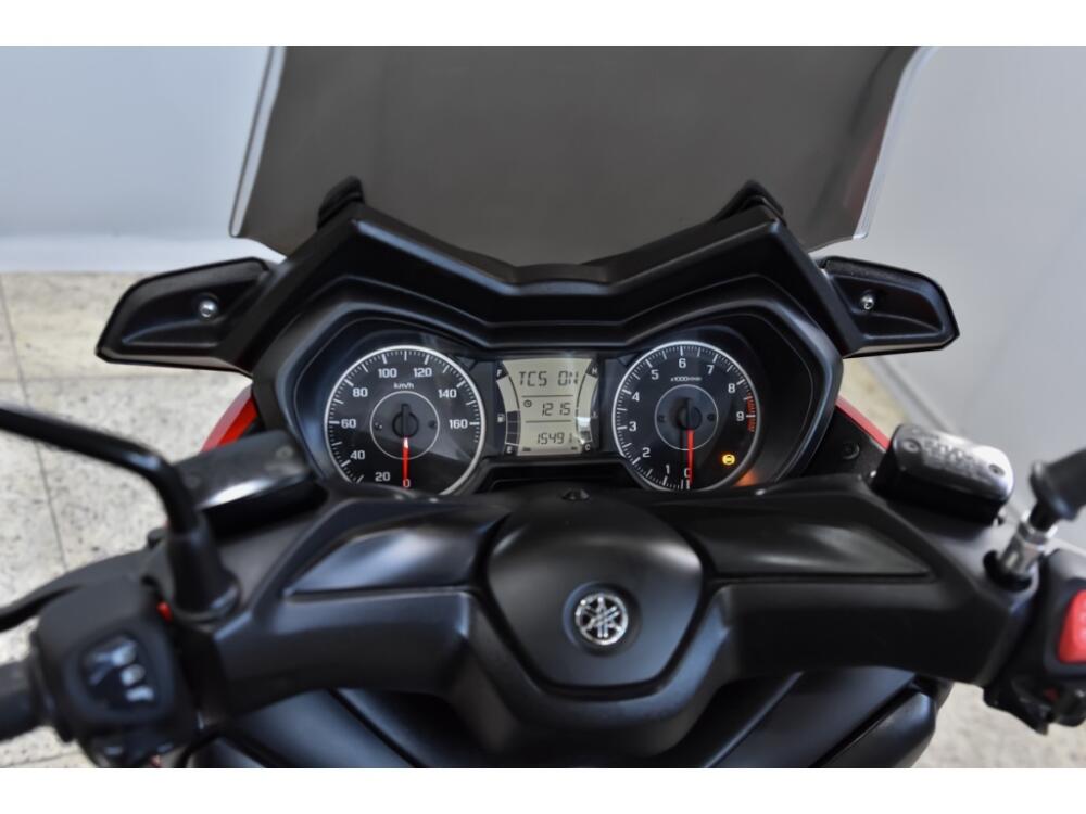 Yamaha XMax