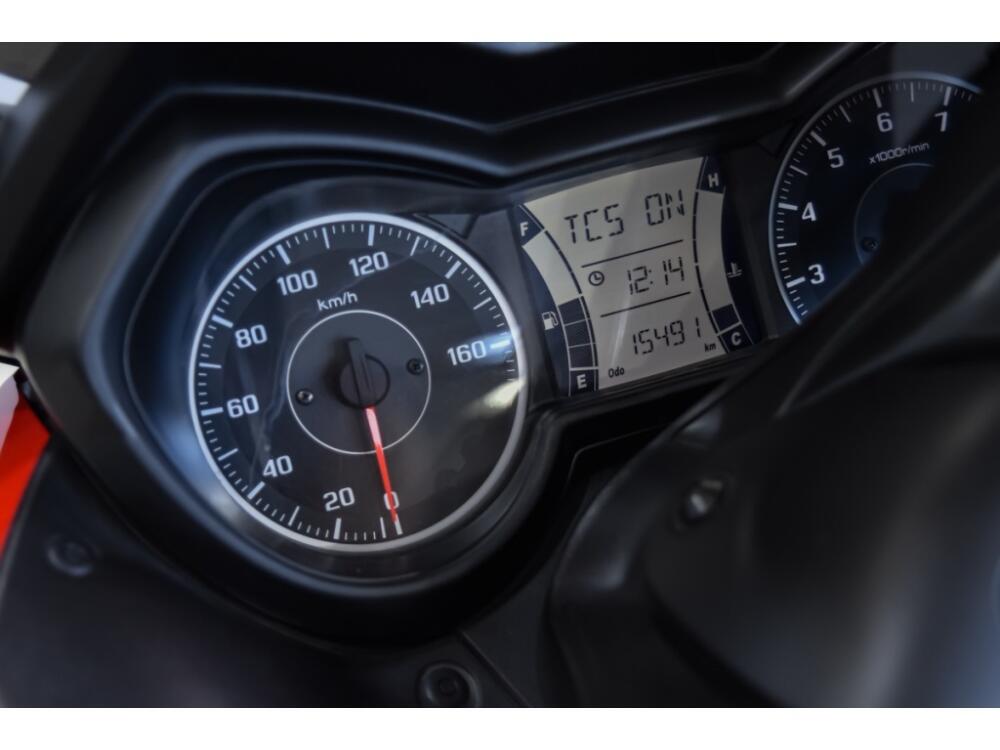 Yamaha XMax