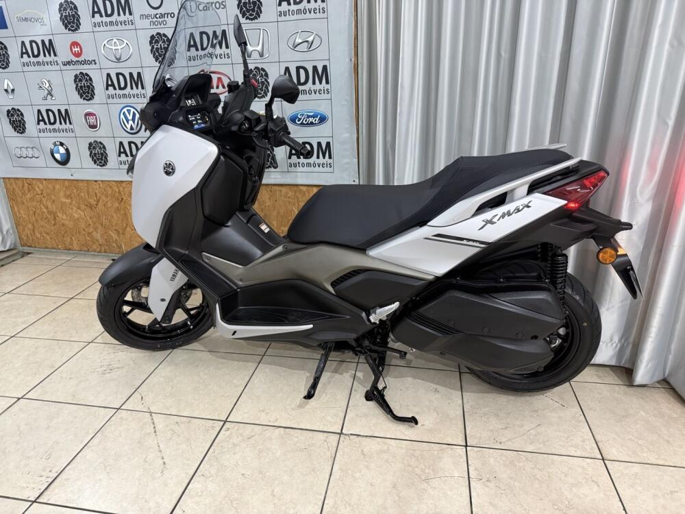 Yamaha XMax