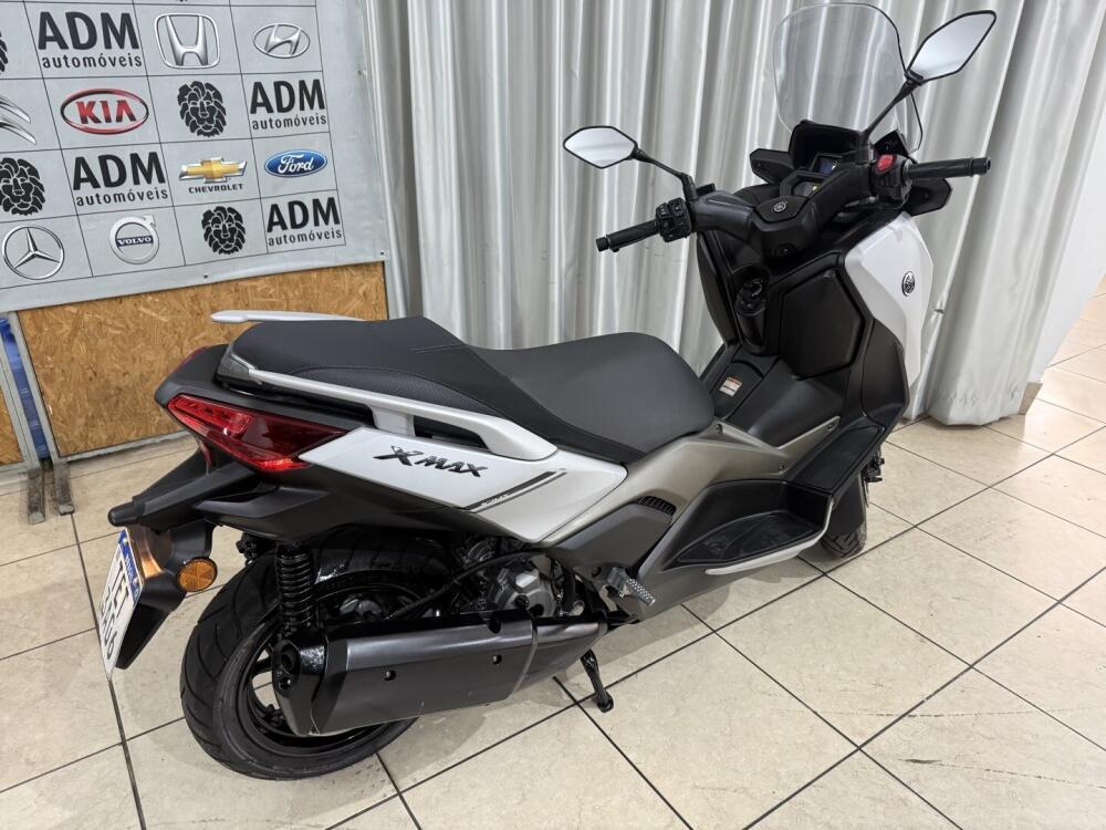 Yamaha XMax