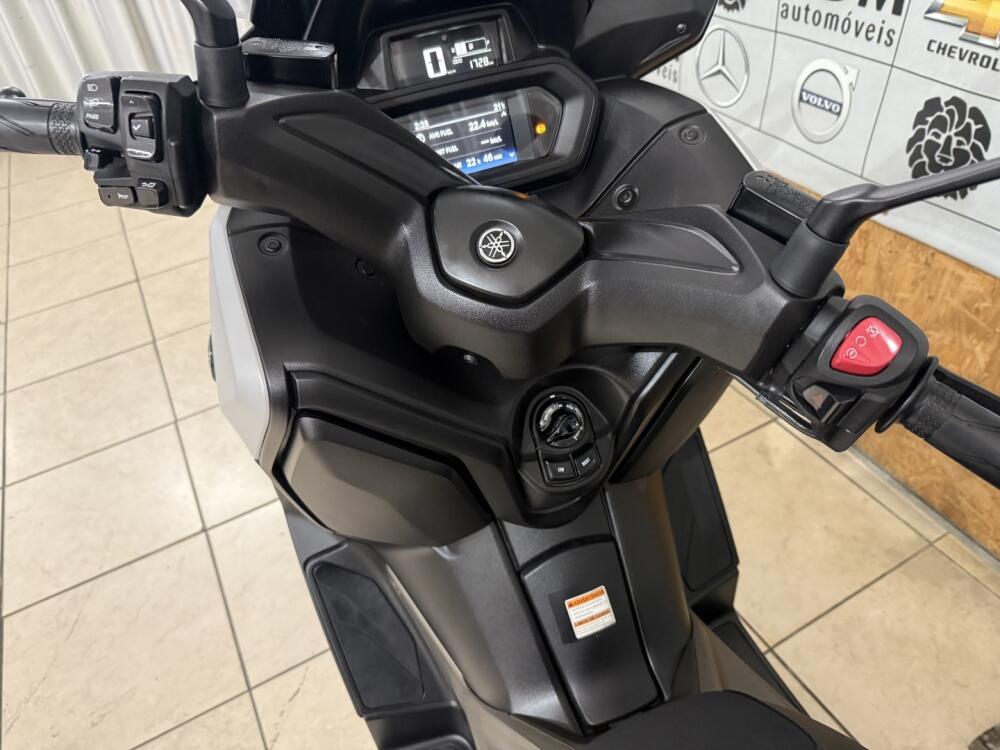 Yamaha XMax
