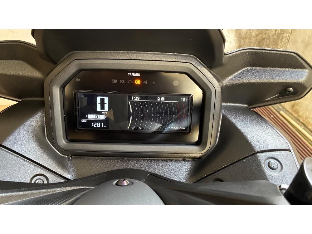 Yamaha XMax