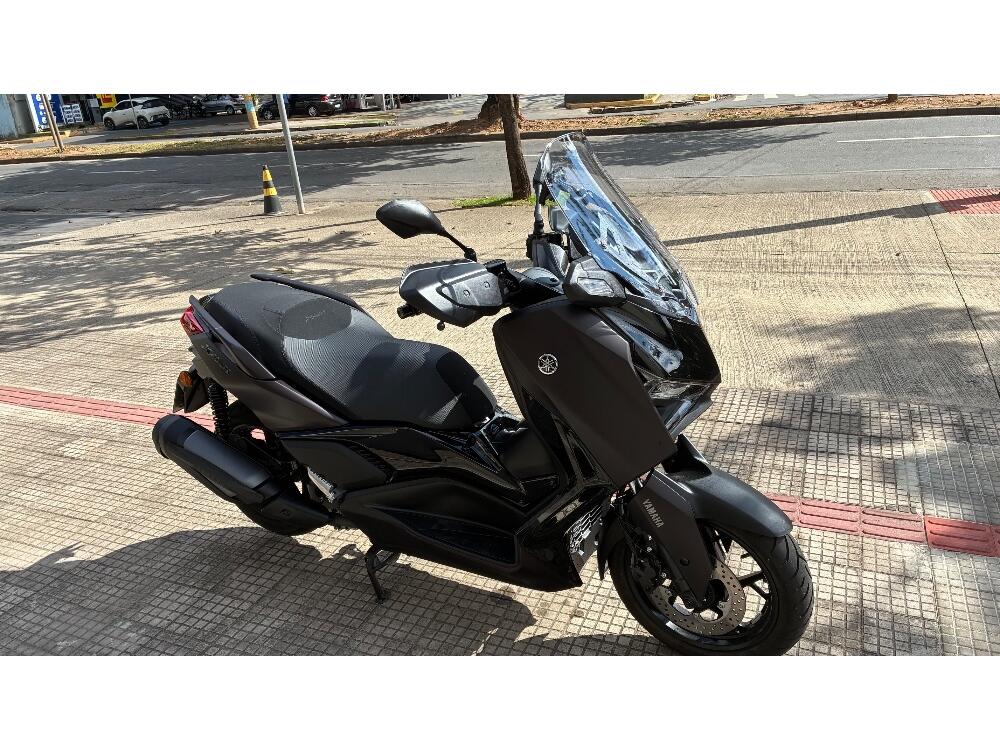 Yamaha XMax