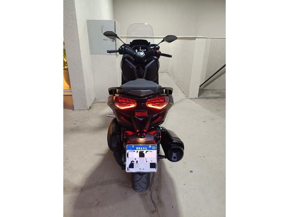 Yamaha XMax