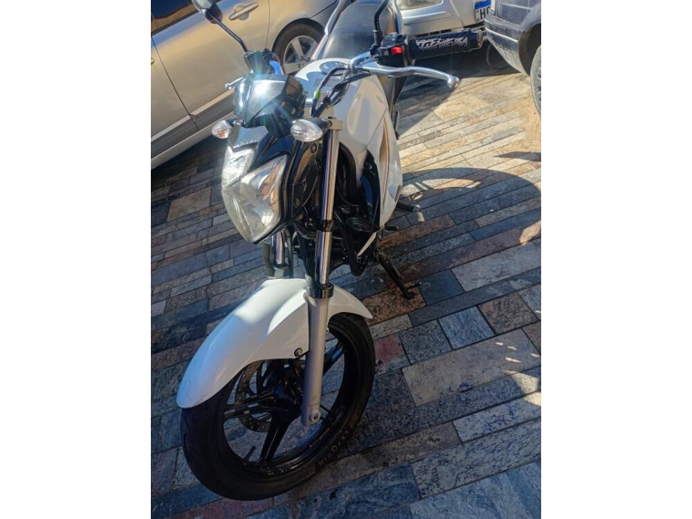 Yamaha XTZ 250 Lander