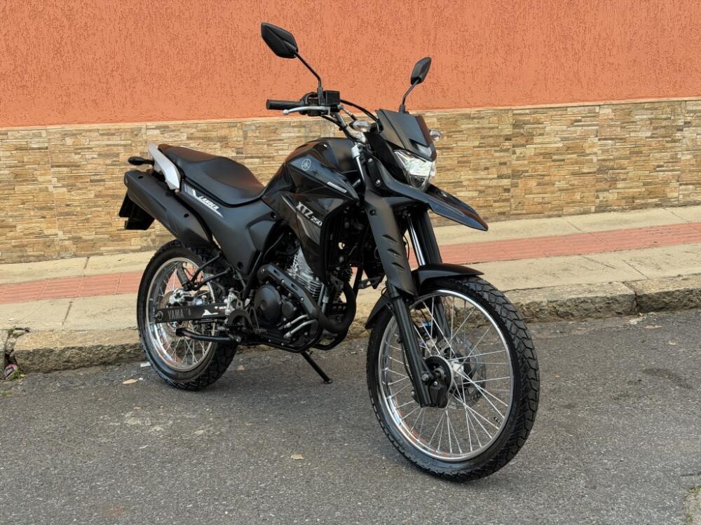Yamaha XTZ 250 Lander