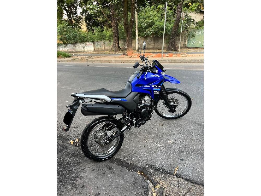 Yamaha XTZ 250 Lander