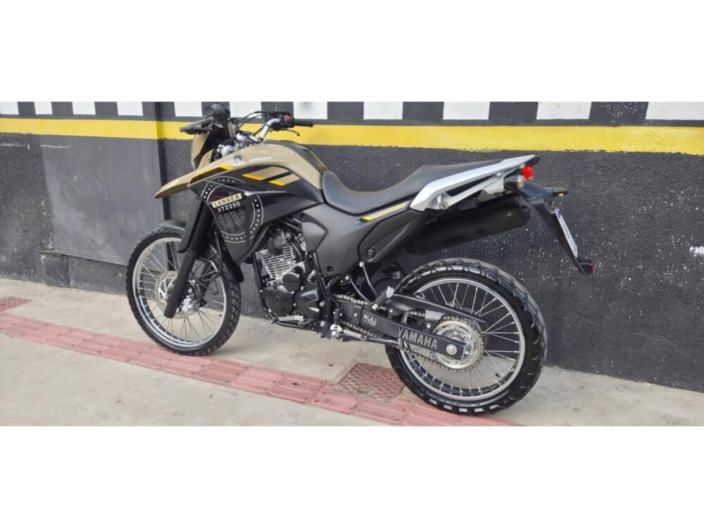 Yamaha XTZ 250 Lander