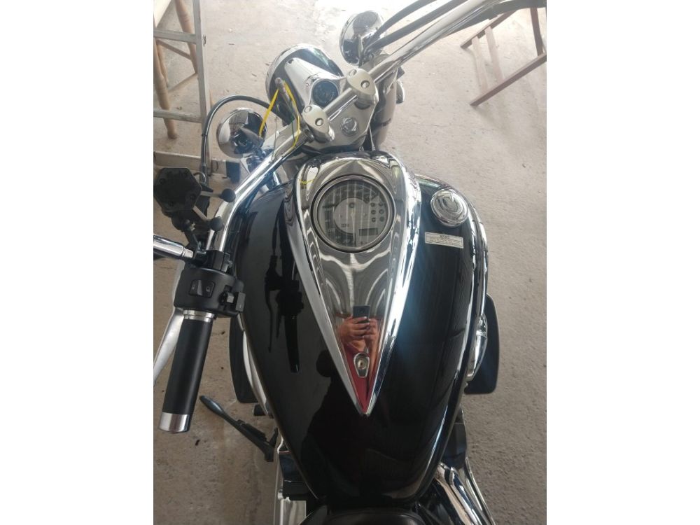 Yamaha XVS 950