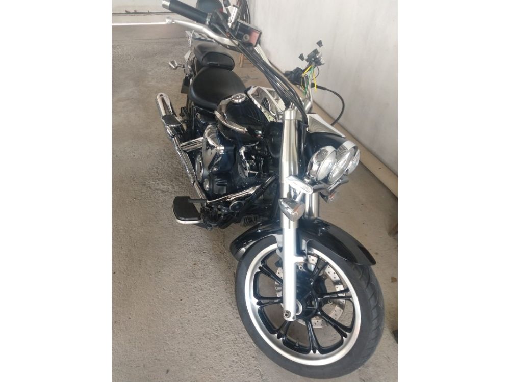 Yamaha XVS 950
