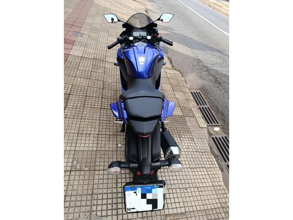 Yamaha YZF R15