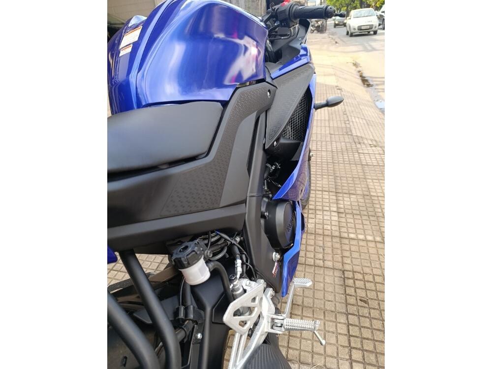 Yamaha YZF R15